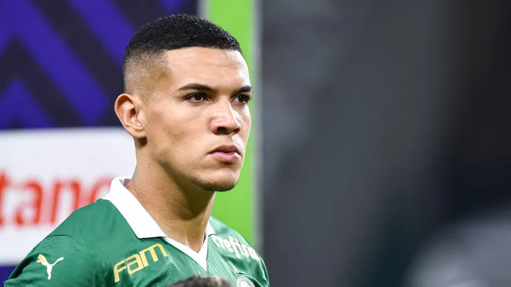 Kaiky Naves, jogador do Palmeiras, durante partida contra o Vitória no Allianz Parque, em São Paulo, válida pelo Campeonato Brasileiro Série A. (Foto: Roberto Casimiro / SPP)