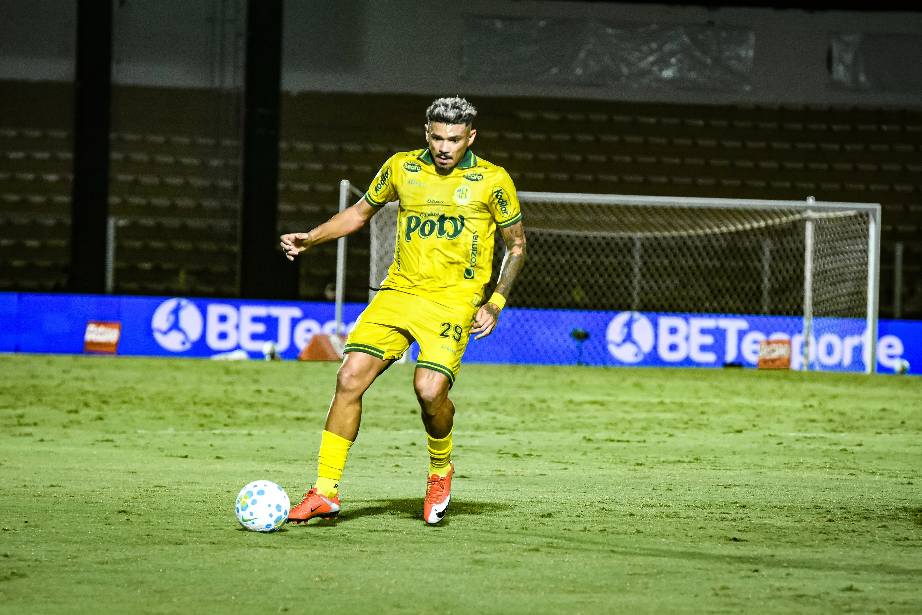 Tiquinho Soares durante partida contra o Bragantino na Copa do Brasil de 2026. Foto: Andrey Queiroz/RP FOTOPRESS/AGIF