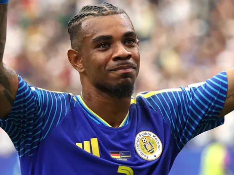 Jogador de Curaçao revela que seu nome é uma homenagem para Juninho Pernambucano