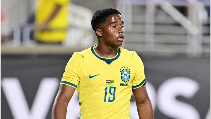 Endrick está no 'final da fila' de Ancelotti na Seleção Brasileira.