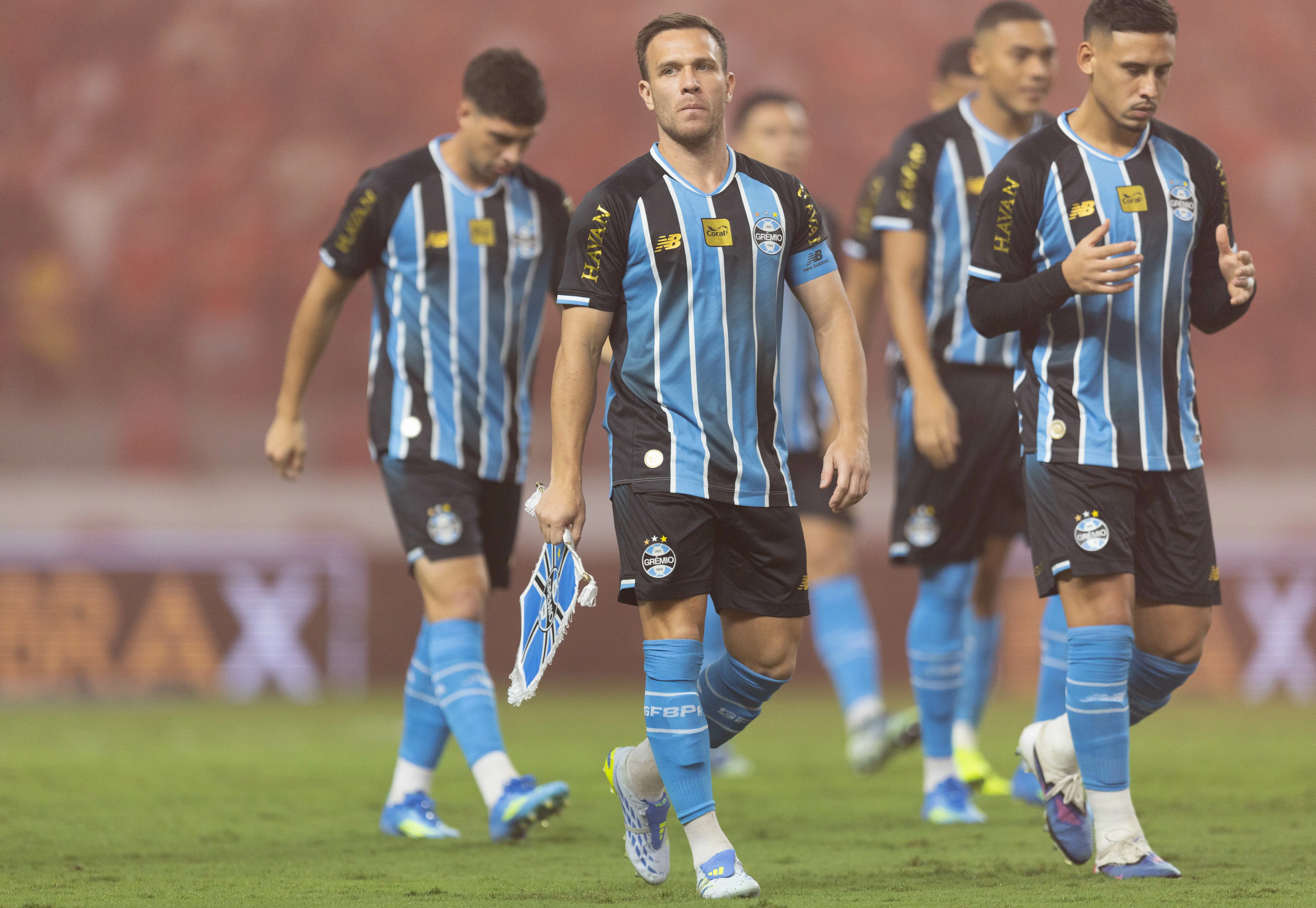 RS – PORTO ALEGRE – 11/04/2026 – BRASILEIRO A 2026, INTERNACIONAL X GREMIO – Arthur jogador do Gremio durante partida contra o Internacional no estadio Beira-Rio pelo campeonato Brasileiro A 2026. Foto: Liamara Polli/AGIF
