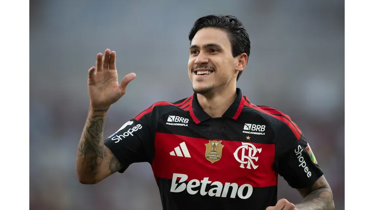 RJ - RIO DE JANEIRO - 30/05/2026 - BRASILEIRO A 2026, FLAMENGO X CORITIBA - Pedro jogador do Flamengo comemora gol durante partida contra o Coritiba no estadio Maracana pelo campeonato Brasileiro A 2026. Foto: Jorge Rodrigues/AGIF