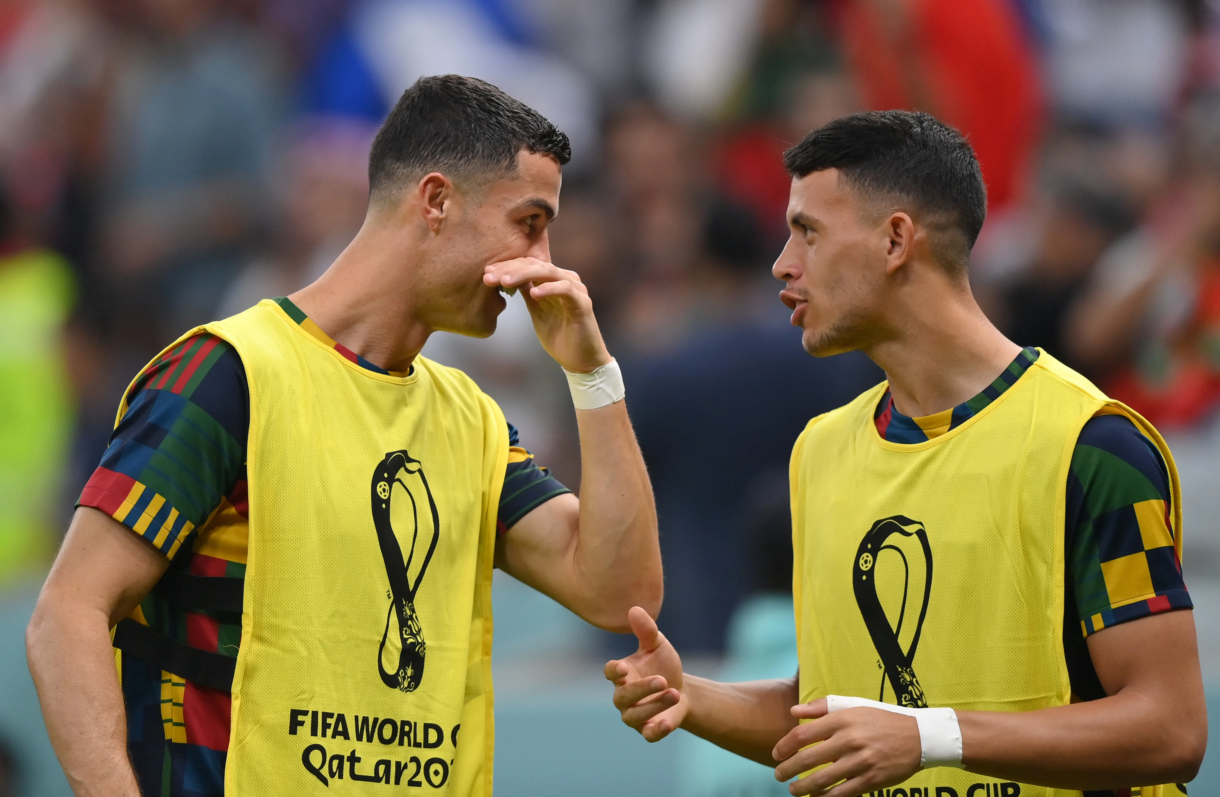 Cristiano Ronaldo e Matheus Nunes durante Copa do Mundo de 2022 (Photo by Justin Setterfield/Getty Images)