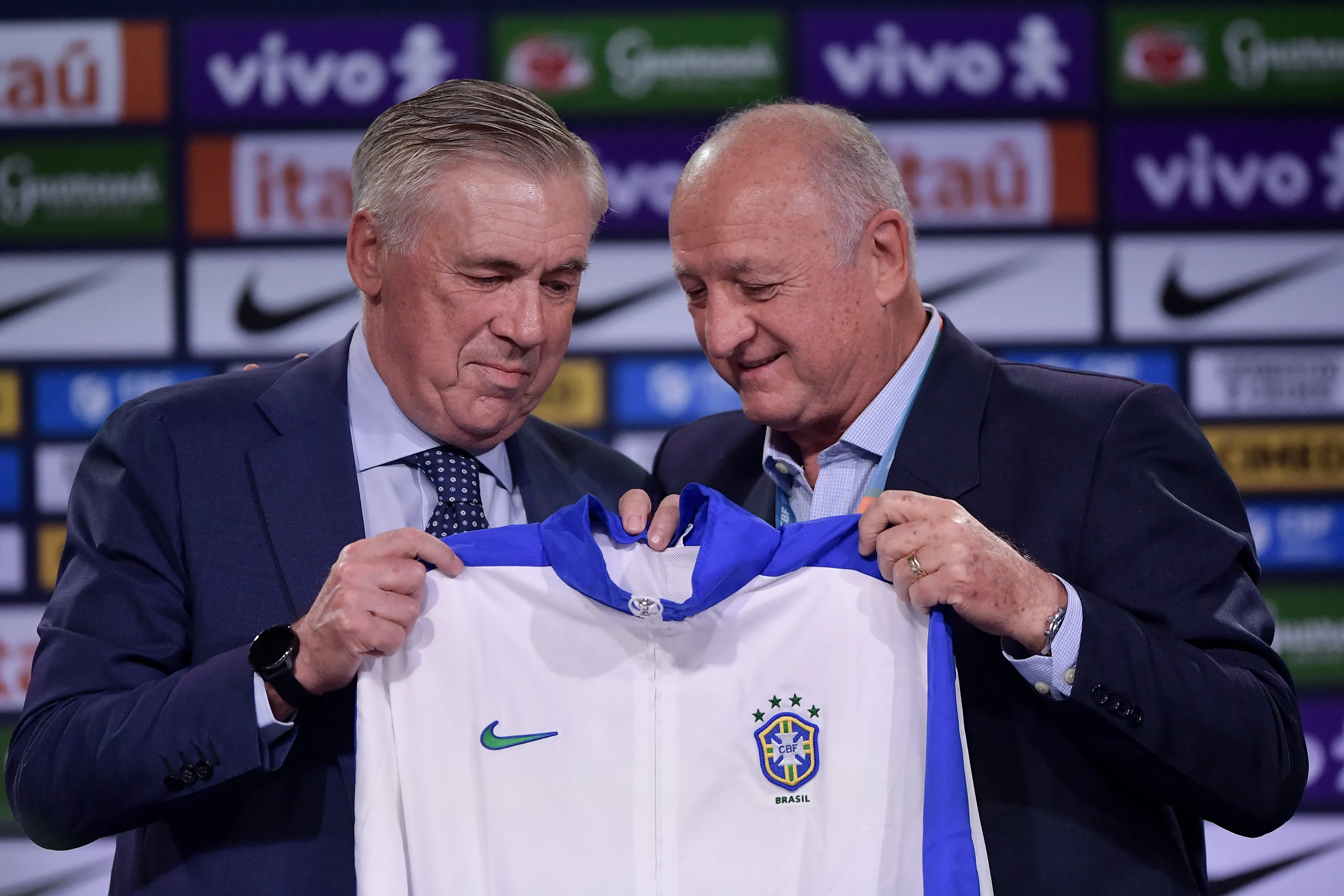 Ancelotti e Felipão Foto: Thiago Ribeiro/AGIF