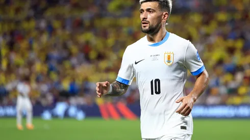 CHARLOTTE, NORTH CAROLINA – JULY 10: Giorgian De Arrascaeta of Uruguay gestures during the CONMEBOL Copa America 2024 semifinal match between Uruguay and Colombia at Bank of America Stadium on July 10, 2024 in Charlotte, North Carolina. (Photo by Buda Mendes/Getty Images)
