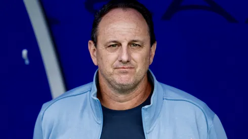 Rogério Ceni durante confronto contra o São Paulo no Brasileirão de 2026.