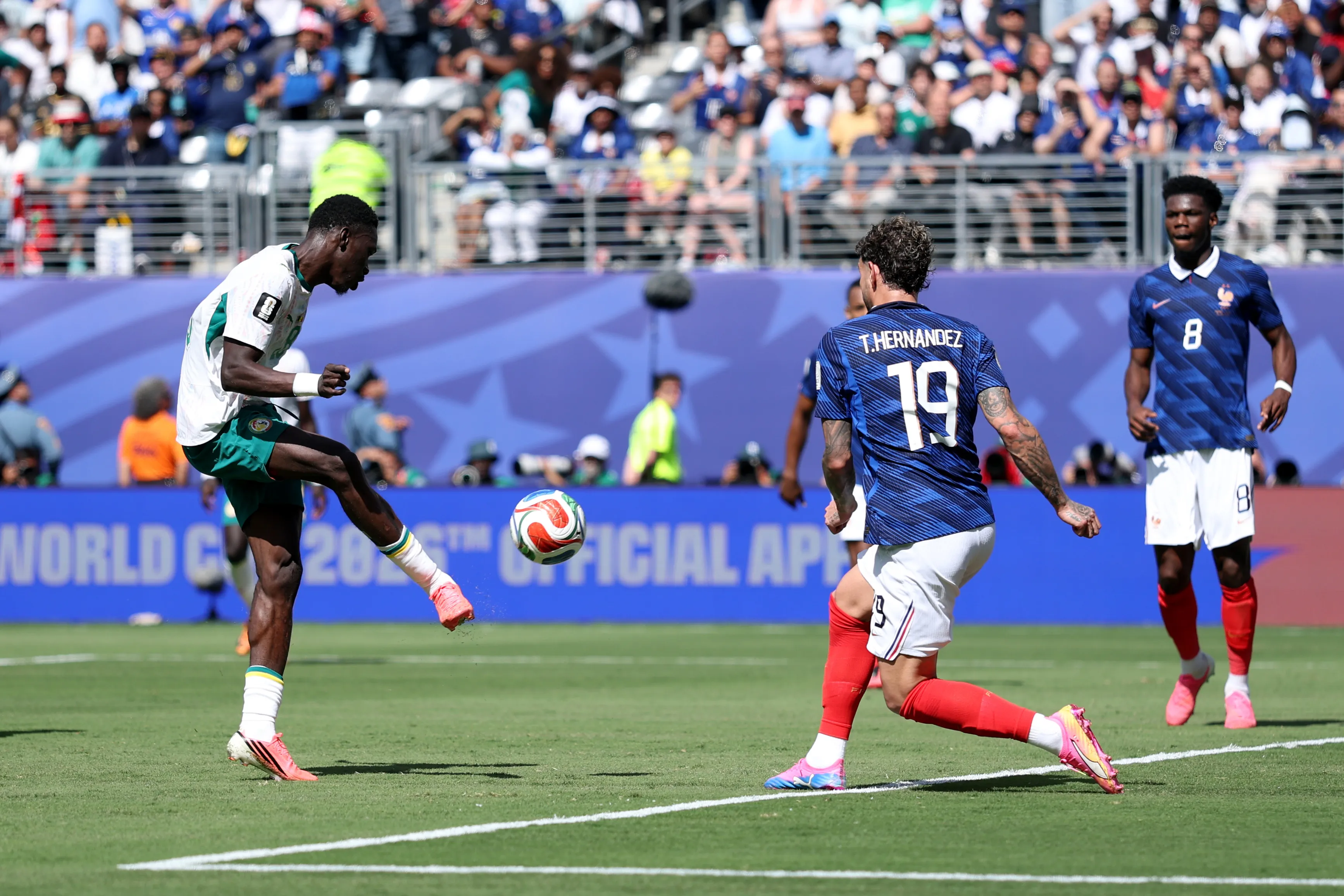 Saar desperdiçou a chance – Foto: Dan Mullan/Getty Images.