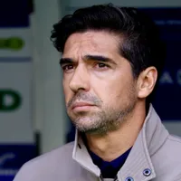 Abel mantém plano no Palmeiras e descarta saída