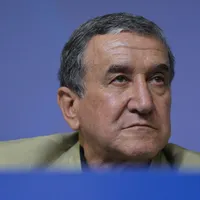 Carlos Alberto Parreira é internado no Rio