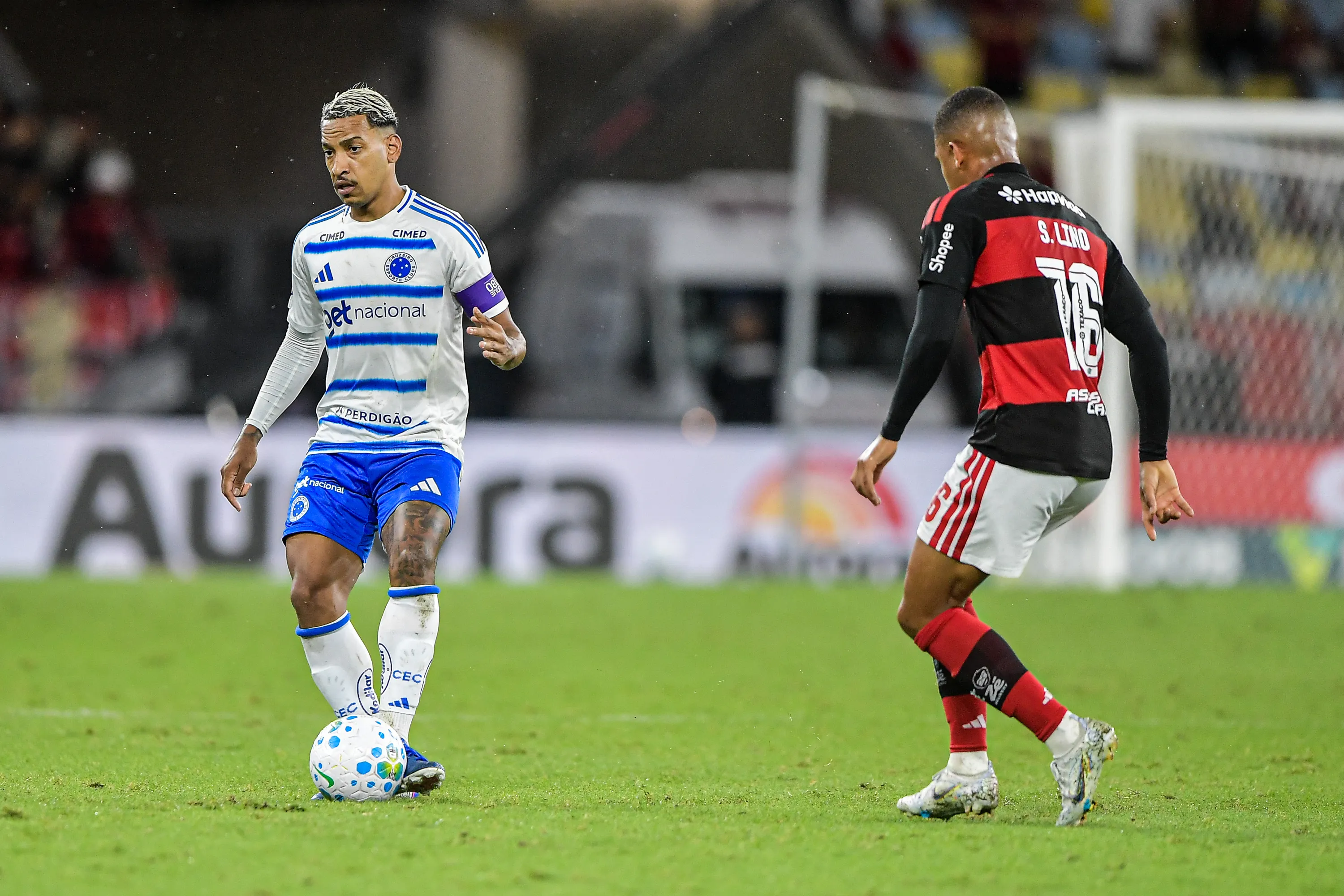 RJ – RIO DE JANEIRO – 11/03/2026 – BRASILEIRO A 2026, FLAMENGO X CRUZEIRO – Cruzeiro durante partida contra o Flamengo no estadio Maracana pelo campeonato Brasileiro A 2026. Foto: Thiago Ribeiro/AGIF