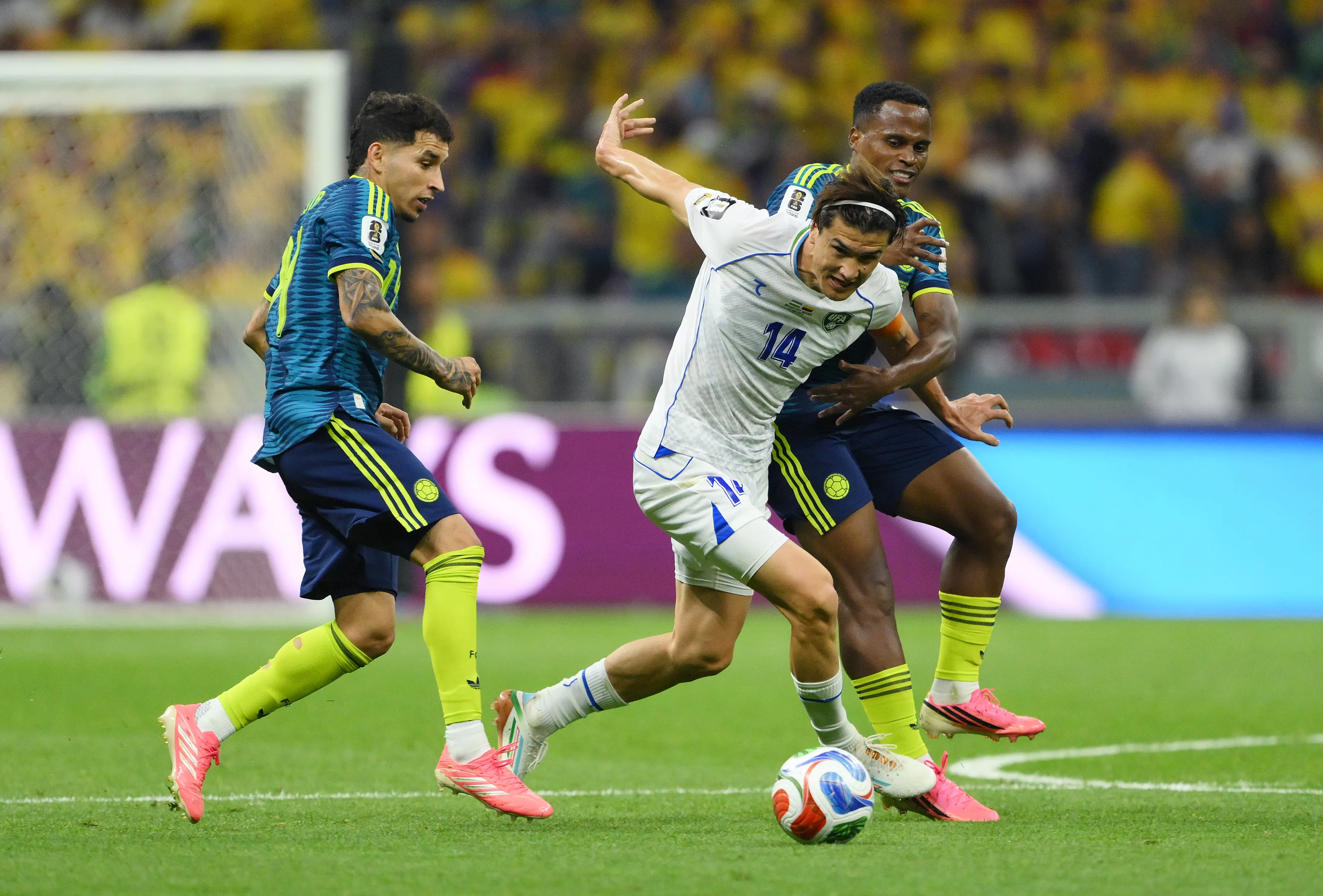 Uzbequistão x Colômbia. (Photo by David Ramos/Getty Images)