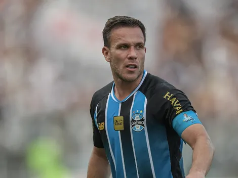 Vasco tenta a contratação de Arthur, mas salário dificulta negócio