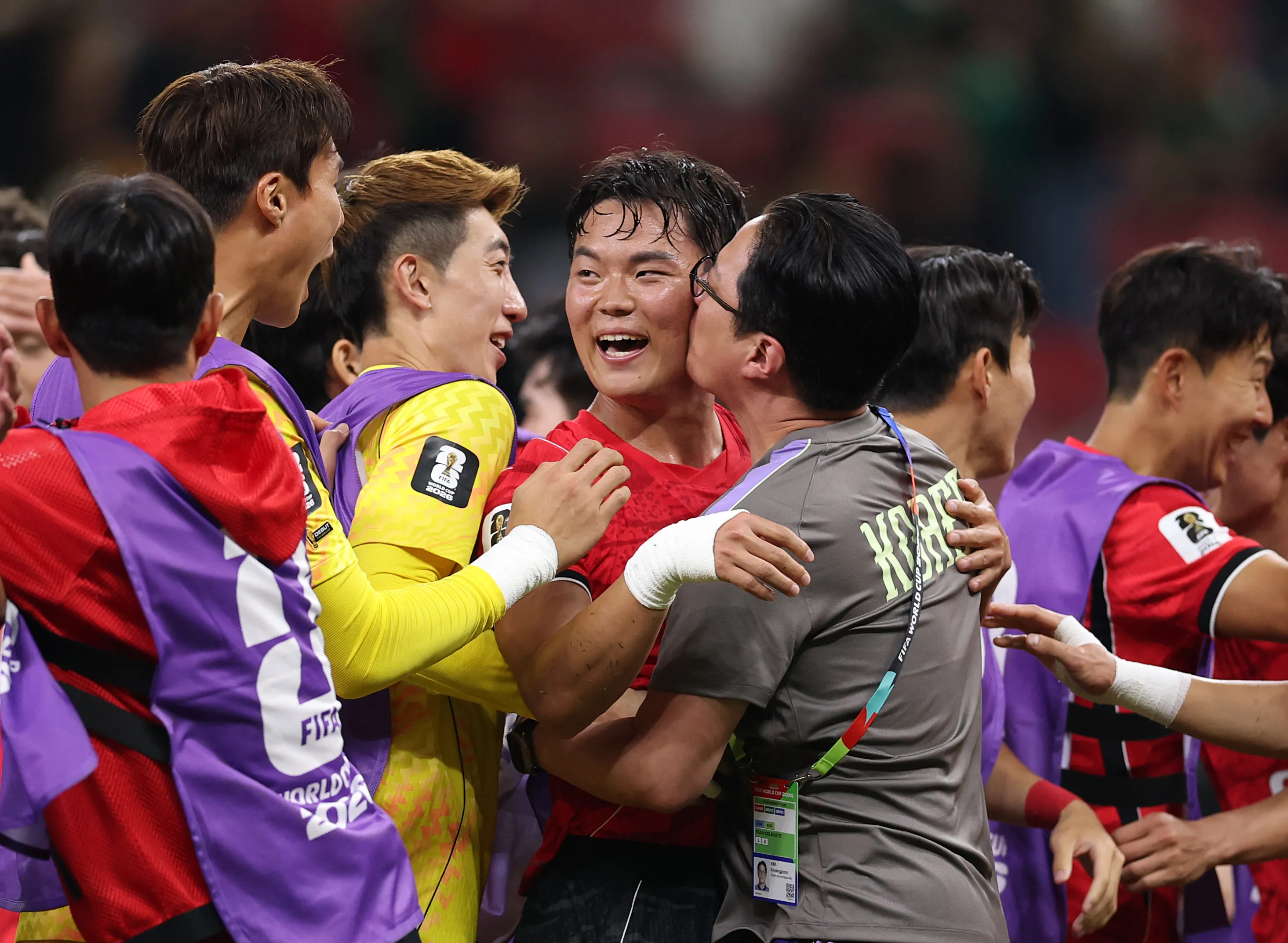 Coreia do Sul venceu na estreia da Copa – Foto: Molly Darlington/Getty Images.