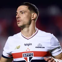 Cédric Soares perde espaço e deve deixar o são Paulo