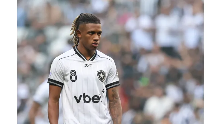 MG - BELO HORIZONTE - 10/05/2026 - BRASILEIRO A 2026, ATLETICO-MG X BOTAFOGO - Danilo jogador do Botafogo durante partida contra o Atletico-MG no estadio Arena MRV pelo campeonato Brasileiro A 2026. Foto: Gilson Lobo/AGIF