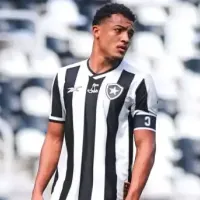 Kayque troca Botafogo pelo futebol japonês