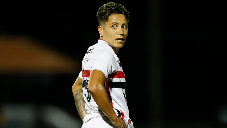 Bia Menezes comenta sobre o início da sua carreira - Foto: Miguel Schincariol/Saopaulofc.net