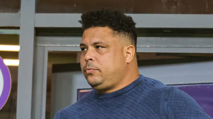 Ronaldo Nazário dono do Cruzeiro durante partida contra o Fluminense no estadio Mineirao pelo campeonato BRASILEIRO A 2023.