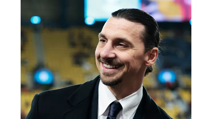 Ibrahimovic, ex-jogador. Foto: Abdullah Ahmed/Getty Images