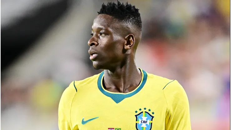 Luiz Henrique durante amistoso contra a Croácia.