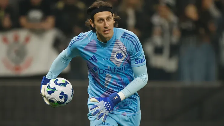 Cássio comenta recuperação e prevê volta - Foto: Miguel Schincariol/Getty Images