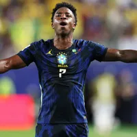 Casagrande vê Vinicius carregando a Seleção Brasileira