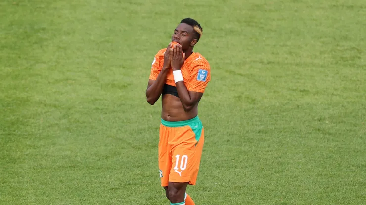 TORONTO, ONTARIO - JUNE 20: Simon Adingra #10 of Cote d'Ivoire shows dejection after the team's 1-2 defeat in the FIFA World Cup 2026 Group E match between Germany and Cote D'Ivoire at Toronto Stadium on June 20, 2026 in Toronto, Ontario. (Photo by Megan Briggs/Getty Images)