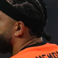 Rei da Holanda elogia Memphis Depay após goleada