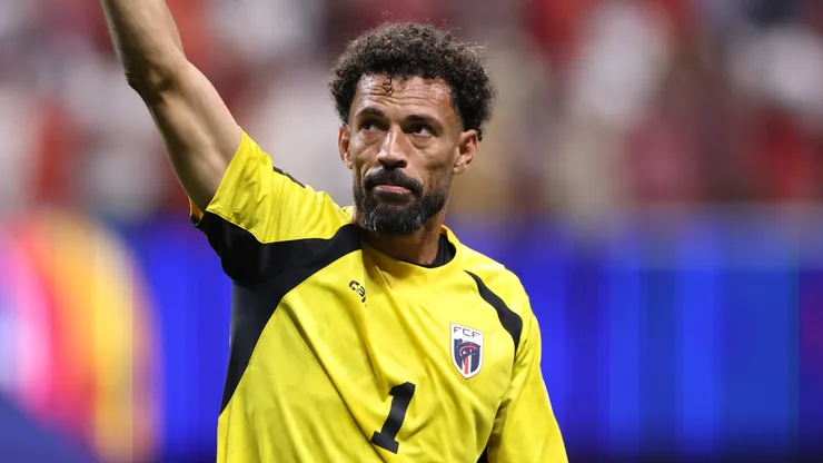 O goleiro Vozinha #1 (Cabo Verde) gesticula durante a partida contra a Espanha pela Copa do Mundo de 2026. (Foto: Mattia Ozbot/Getty Images)