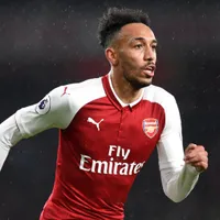 Aubameyang, ex-Arsenal e Barcelona, é oferecido para jogar no Vasco