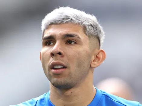 Torcida do Palmeiras pede contratação de Julio Enciso