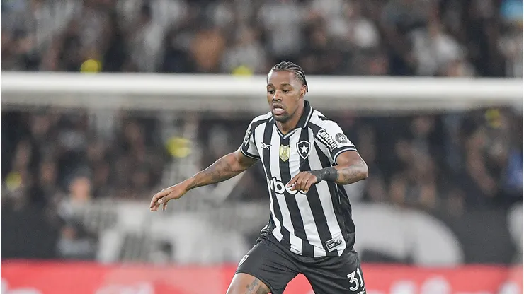 RJ - RIO DE JANEIRO - 11/09/2025 - COPA DO BRASIL 2025, BOTAFOGO X VASCO - Kaio Pantaleao jogador do Botafogo durante partida contra o Vasco no estadio Engenhao pelo campeonato Copa Do Brasil 2025. Foto: Thiago Ribeiro/AGIF