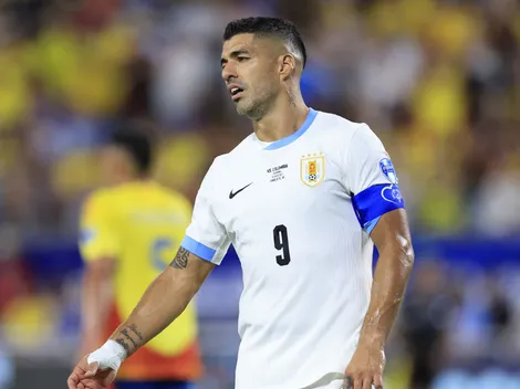 Suárez quebra silêncio e lamenta resultados do Uruguai