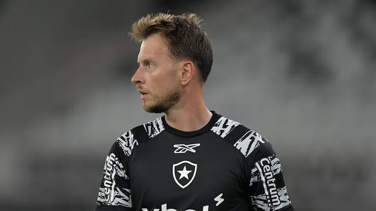 Neto pode deixar o Botafogo.