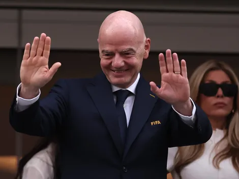 Infantino defende as paradas para hidratação