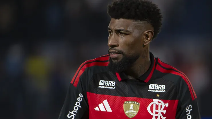 Flamengo e o dilema para vender Emerson Royal ao Aston Villa. Foto: Anderson Romão/AGIF