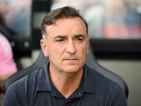 Vasco prepara oferta para o técnico Carlos Carvalhal, mas tem concorrência da Europa