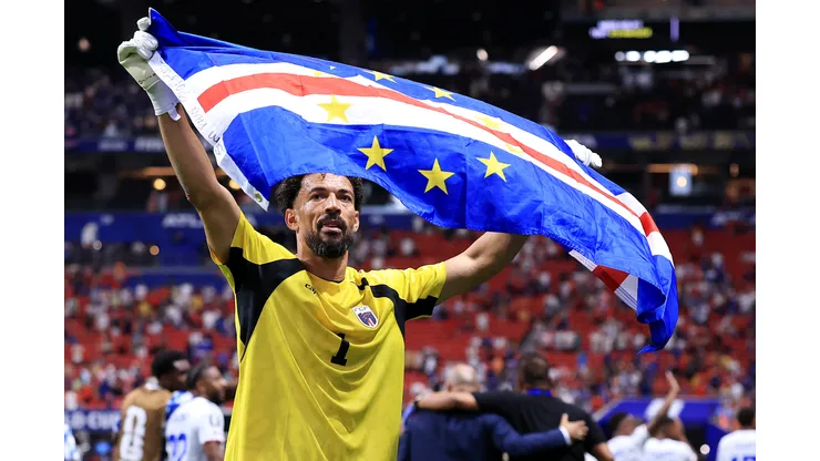 Vozinha #1 of Cabo Verde applaud fans after the 0-0 draw during the FIFA World Cup 2026 Group H match between Spain and Cabo Verde at Atlanta Stadium on June 15, 2026 in Atlanta, Georgia.