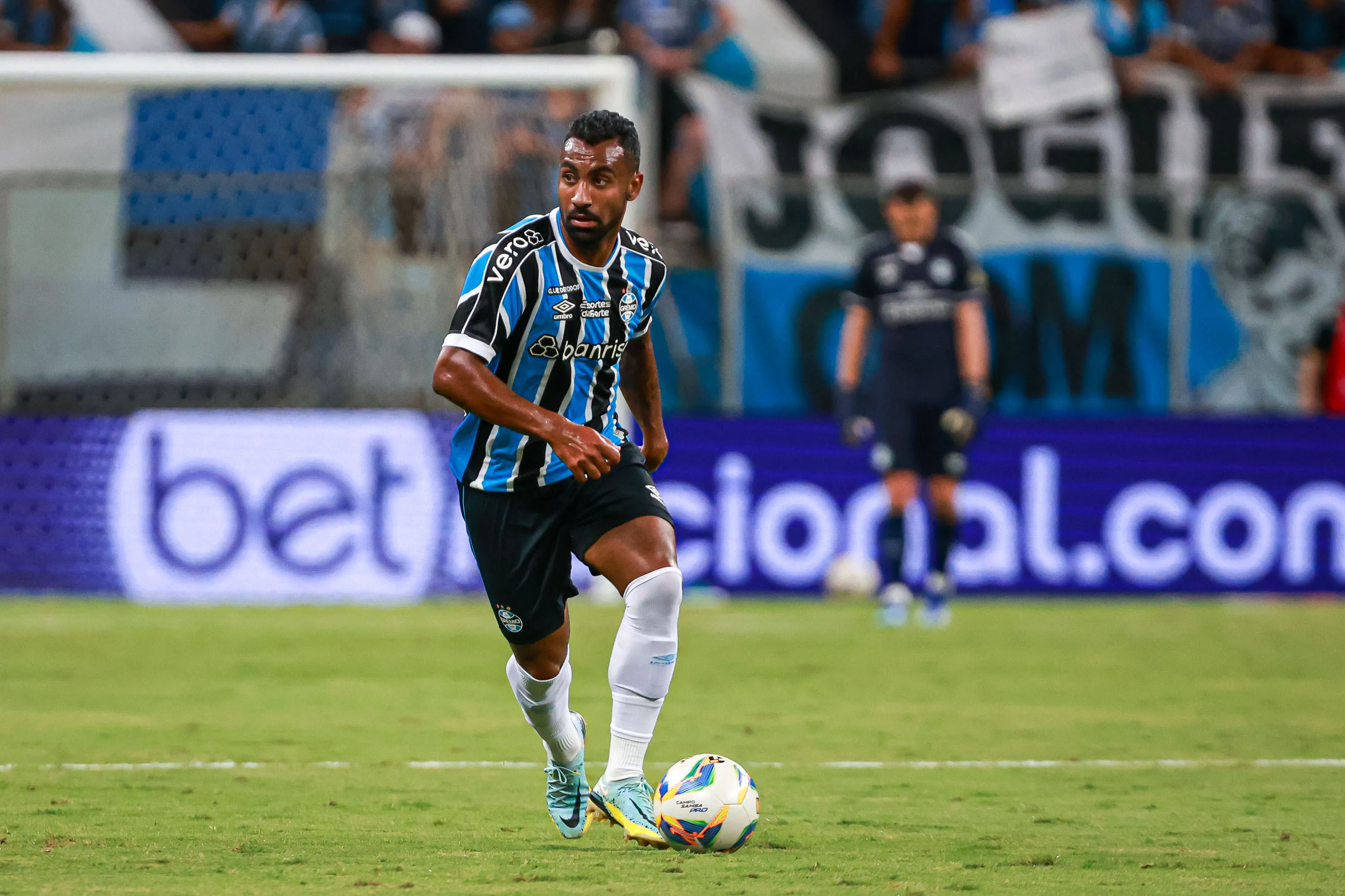 SP – PORTO ALEGRE – 31/01/2024 – GAUCHO 2024, GREMIO X JUVENTUDE – Everton Galdino jogador do Gremio durante partida contra o Juventude no estadio Arena do Gremio pelo campeonato Gaucho 2024. Foto: Maxi Franzoi/AGIF