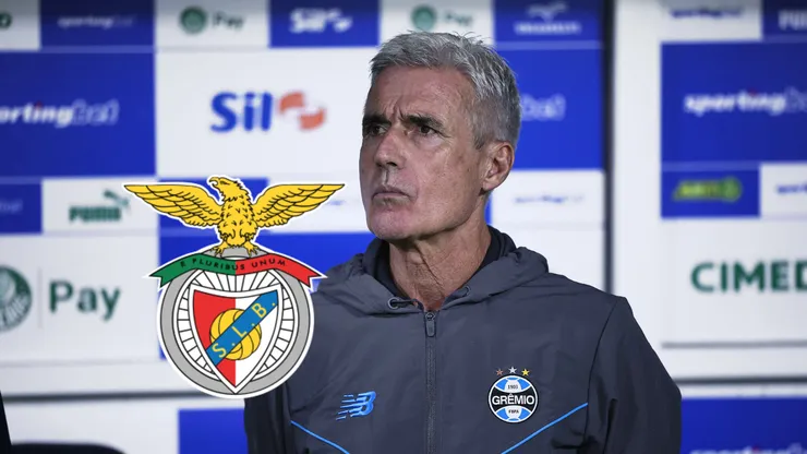 Luís Castro técnico do Grêmio durante partida contra o Palmeiras no estádio Arena Barueri pelo campeonato Brasileiro A 2026. Foto: Ettore Chiereguini/AGIF