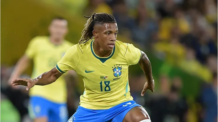 Danilo pode trocar o Botafogo pelo Palmeiras.