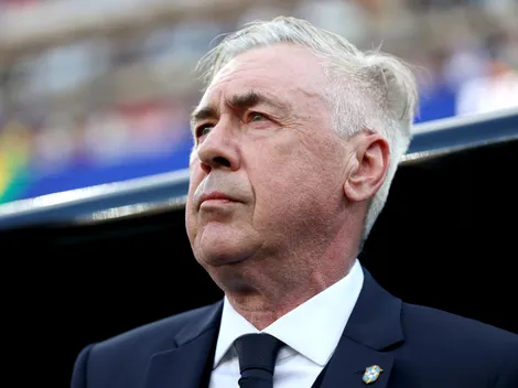 Ancelotti viraliza após "cobrança" ao quarto árbitro em gol anulado do Brasil