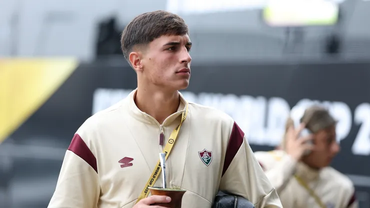 Facundo Bernal, camisa 5 do Fluminense FC, chega antes da partida do Grupo F da Copa do Mundo de Clubes da FIFA 2025 entre Fluminense FC e Borussia Dortmund no MetLife Stadium em 17 de junho de 2025 em East Rutherford, Nova Jersey. (Foto de Francois Nel/Getty Images)