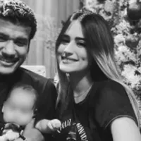 Héctor Bello perde esposa; argentino busca família