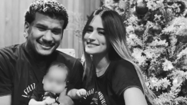 Jogador lamentou a morte da esposa. Foto: Reprodução Redes Sociais