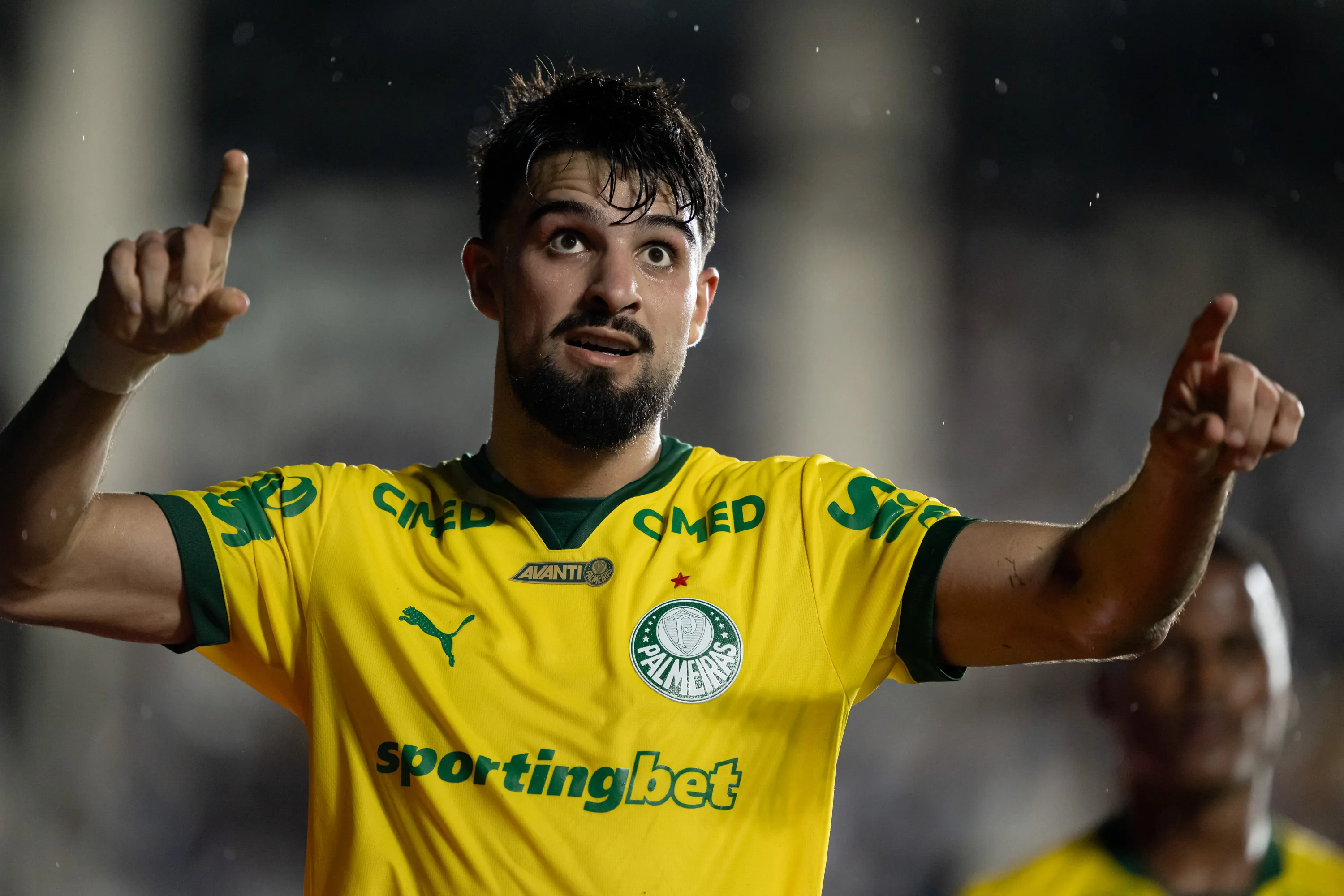 RJ – RIO DE JANEIRO – 12/03/2026 – BRASILEIRO A 2026, VASCO X PALMEIRAS – Flaco Lopez jogador do Palmeiras comemora seu gol durante partida contra o Vasco no estadio Sao Januario pelo campeonato Brasileiro A 2026. Foto: Jorge Rodrigues/AGIF