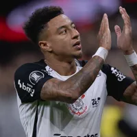 Lingard reaparece e treina com o Corinthians