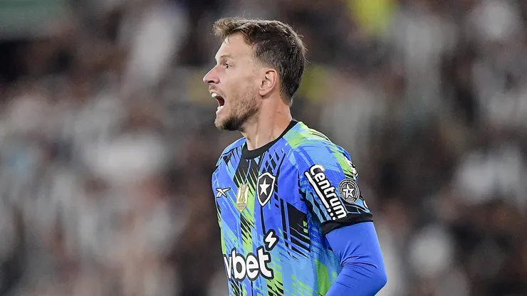 Botafogo acertou a saída de Neto