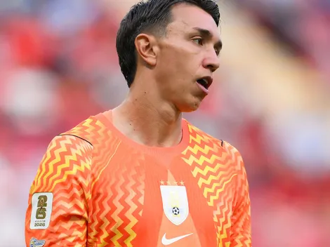 Falha de Muslera faz Grêmio recordar interesse no goleiro