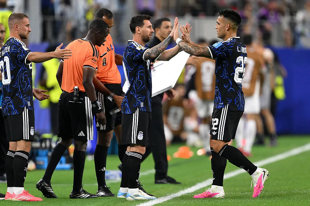 ARLINGTON, TEXAS – JUNE 27: Lionel Messi #10 of Argentina high fives Lautaro Martinez #22 of Argentina after being substituted on during the FIFA World Cup 2026 Group J match between Jordan and Argentina at Dallas Stadium on June 27, 2026 in Arlington, Texas. (Photo by David Ramos/Getty Images)